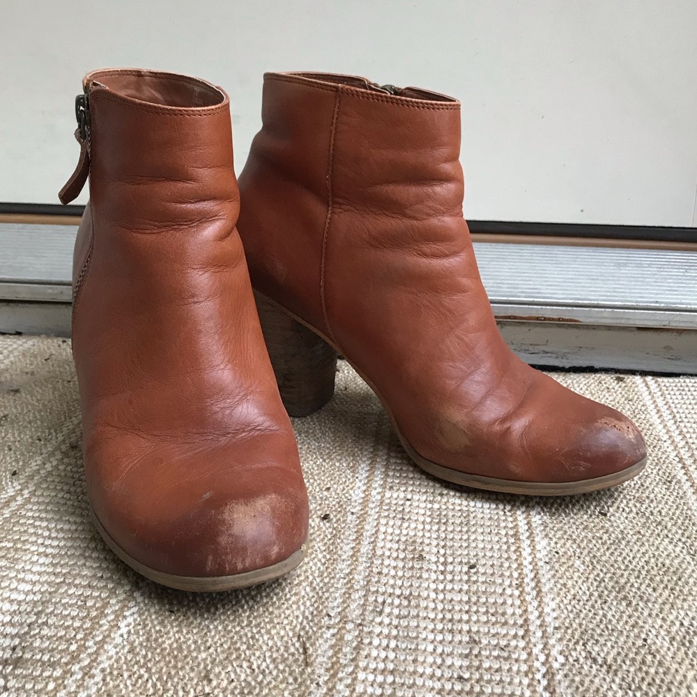 DONATED | BP cognac boots | Size 7M | Genuine leather upper